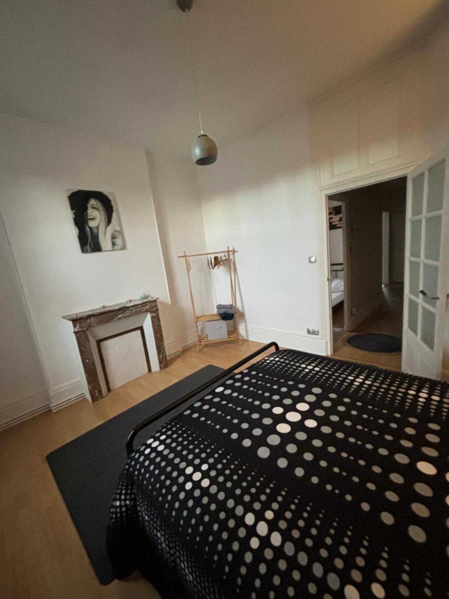 Apartmán T3 Moulins Avec Garage Proche Gare Exteriér fotografie